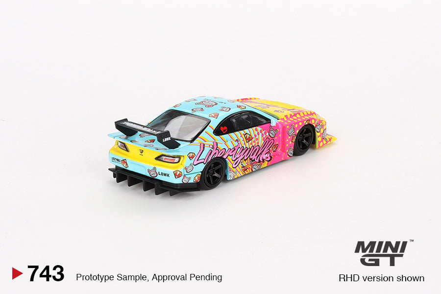 LB-Silhouette NISSAN Silvia S15 LBWK KUMA #743-R