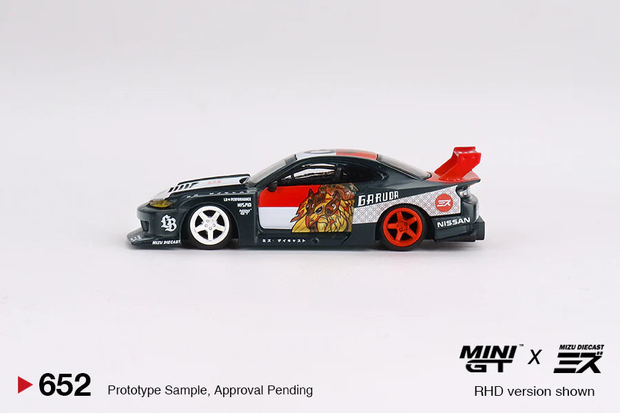 LB-Super Silhouette Nissan Silvia Garuda - Mizu Diecast #652